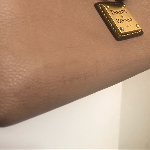 Dooney & Bourke Mushroom Buckley (RARE FIND) - Picture 4 of 8